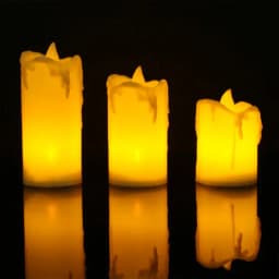Set de 3 Lumanari LED cu flacară constantă și lumină caldă