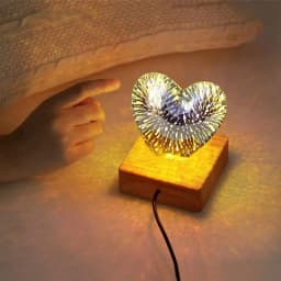 lampa inima cu efect 3 d